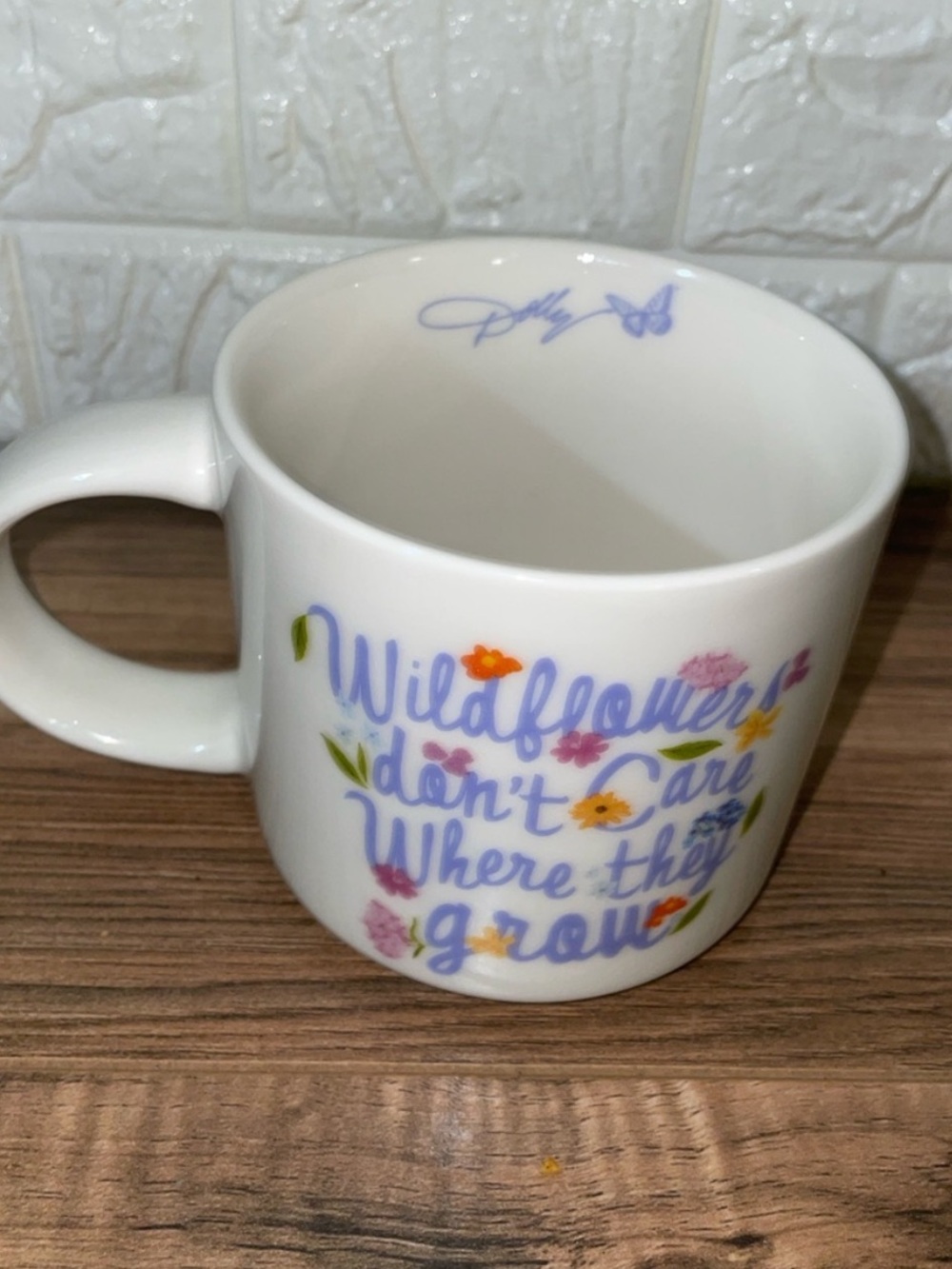 Dolly Parton limited edition Coffee cup - Picture 10 of 16